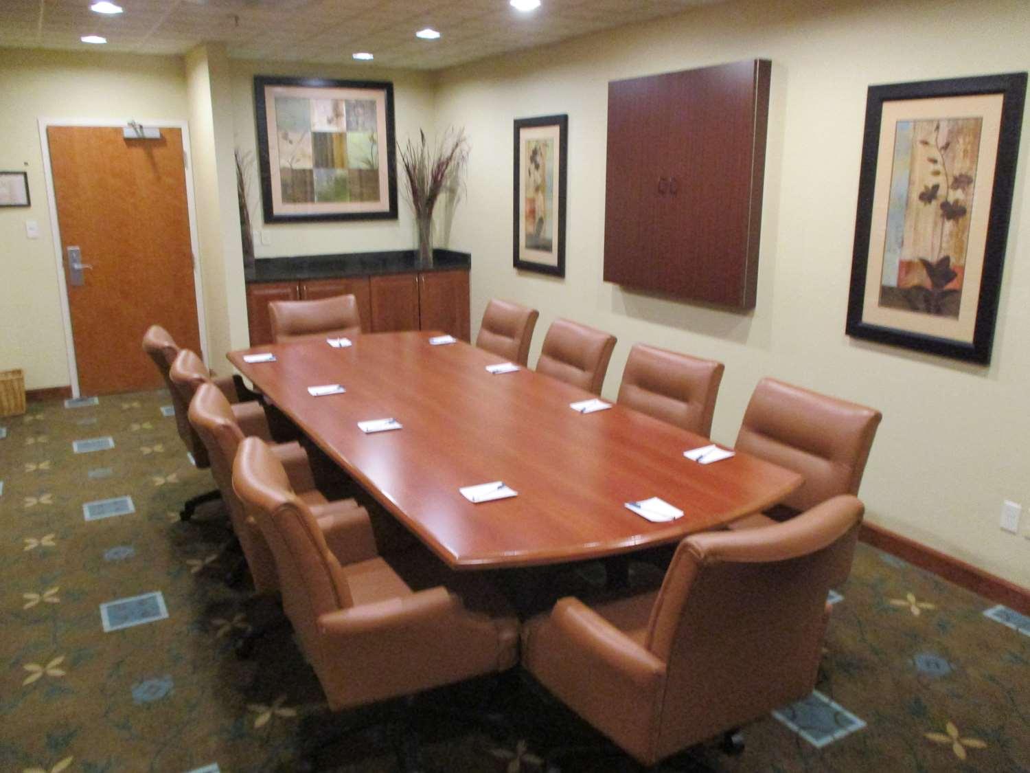 Research Park Inn St Louis West Chesterfield Saint Charles Бизнес снимка